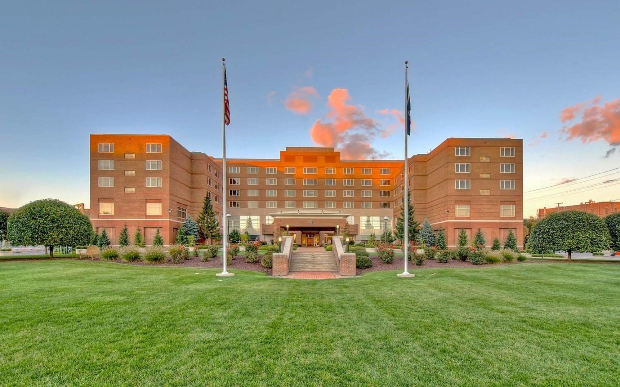 The H Hotel Midland Esterno foto