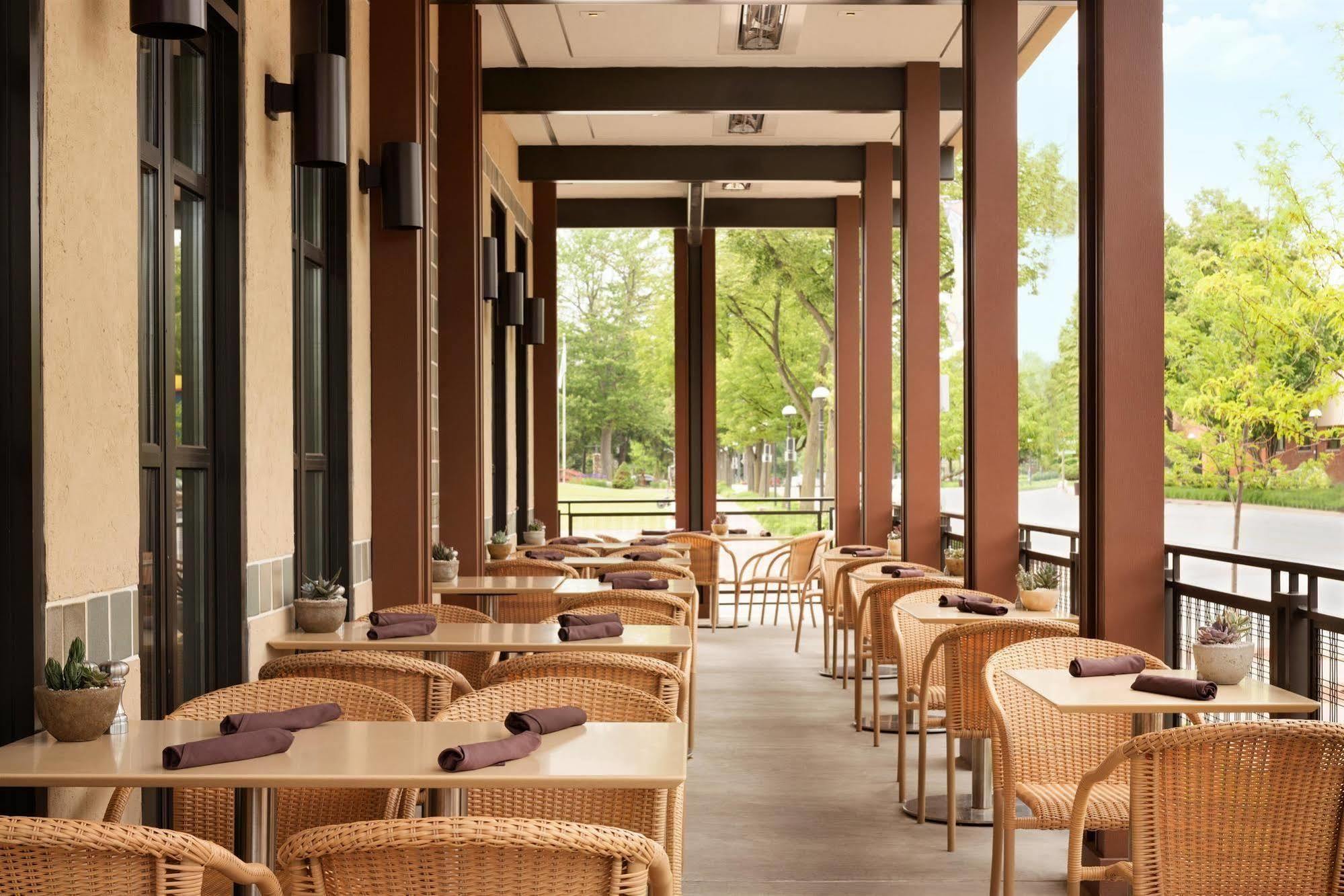 The H Hotel Midland Esterno foto